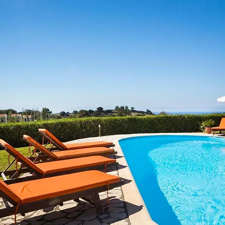 Zeus Villa